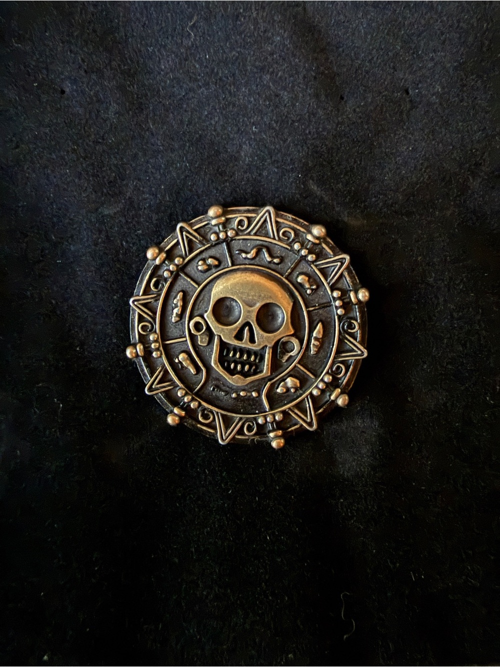 Disney Pin: Pirates of the Caribbean Aztec Gold Coin Pin